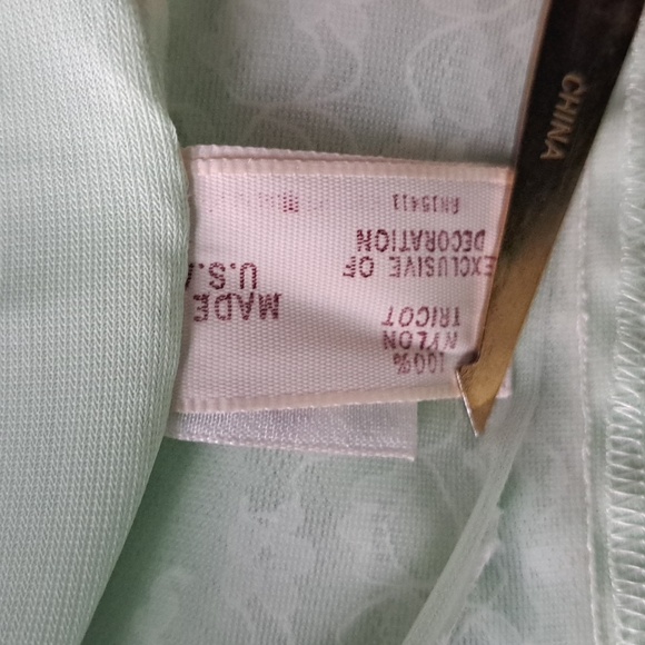 VTG BEELINE USA mint green full slip NYLON lace 36 Short coastal glam *Flaw* - Picture 10 of 11